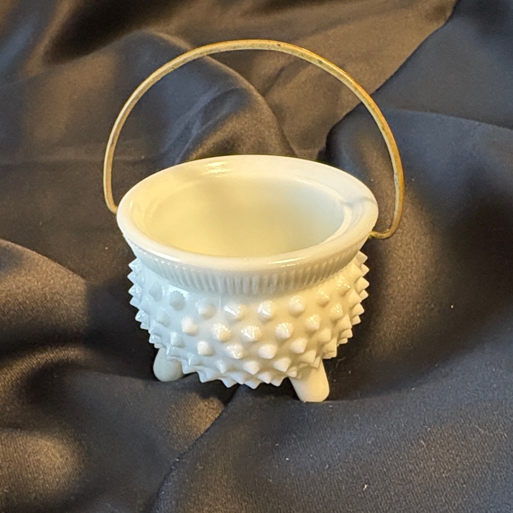 Fenton vintage Hobnail Milk Glass Condiment bowl with handle. No lid